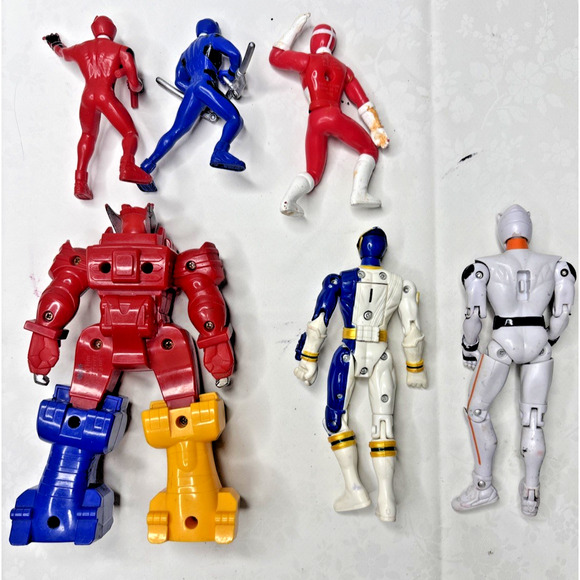 Power Rangers Action Figures Lot of 6 Mixed Bandai Vintage & Modern - Picture 6 of 9